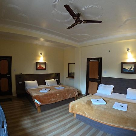 The Royal Orchard Kasol Exterior foto