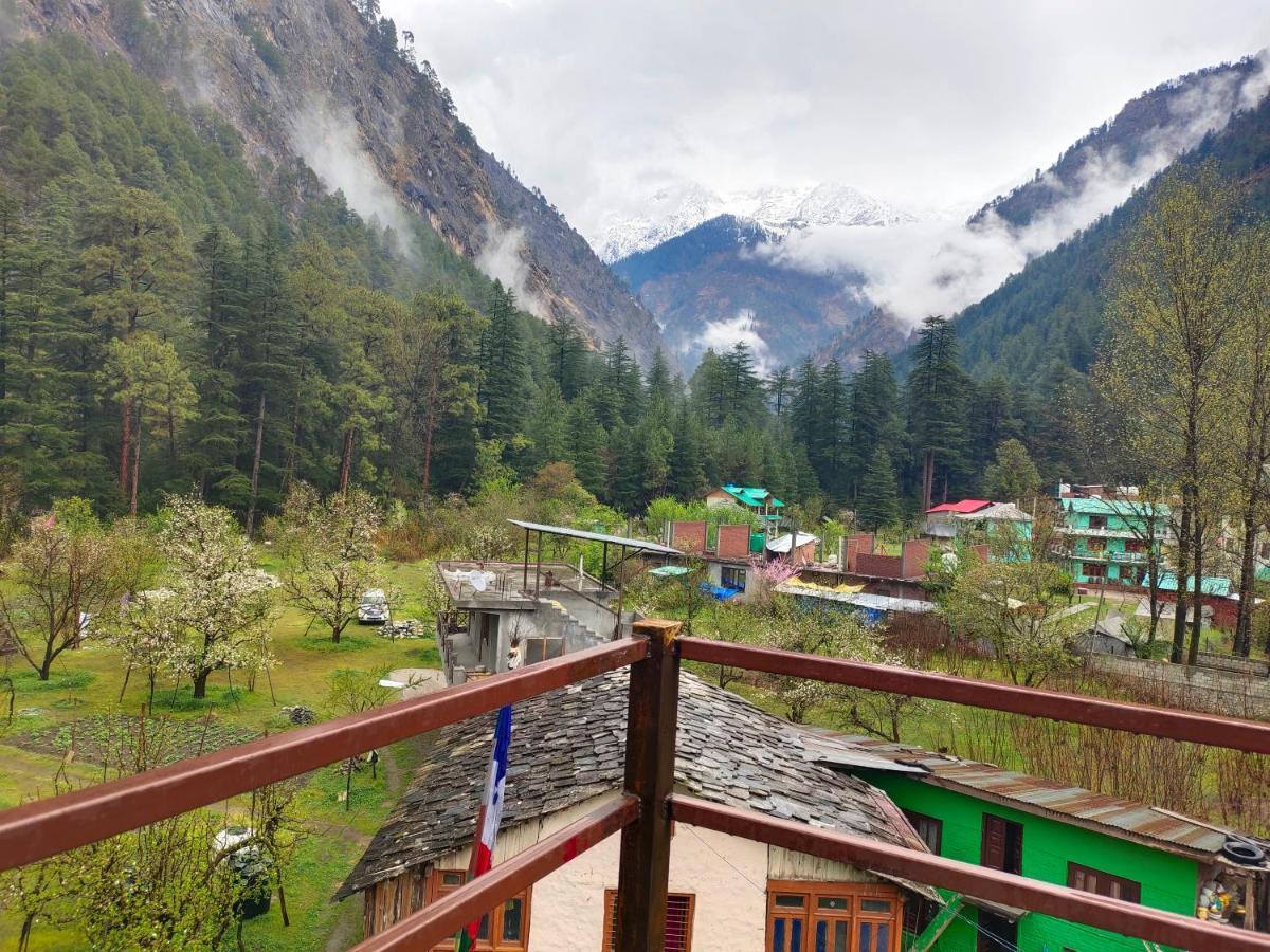 The Royal Orchard Kasol Exterior foto
