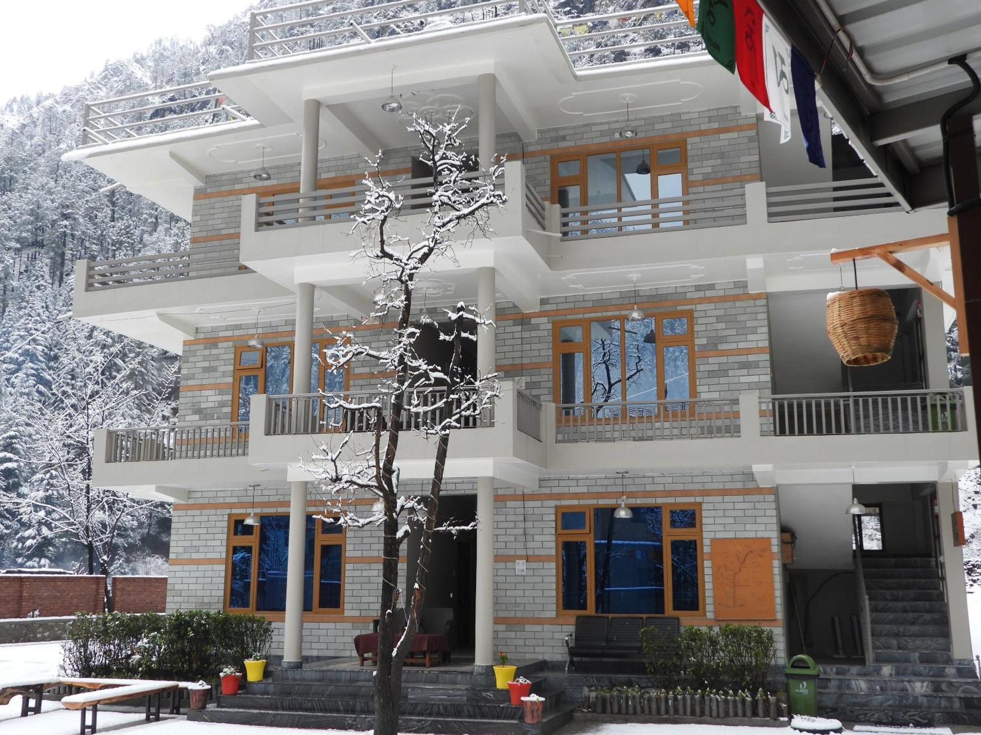 The Royal Orchard Kasol Exterior foto