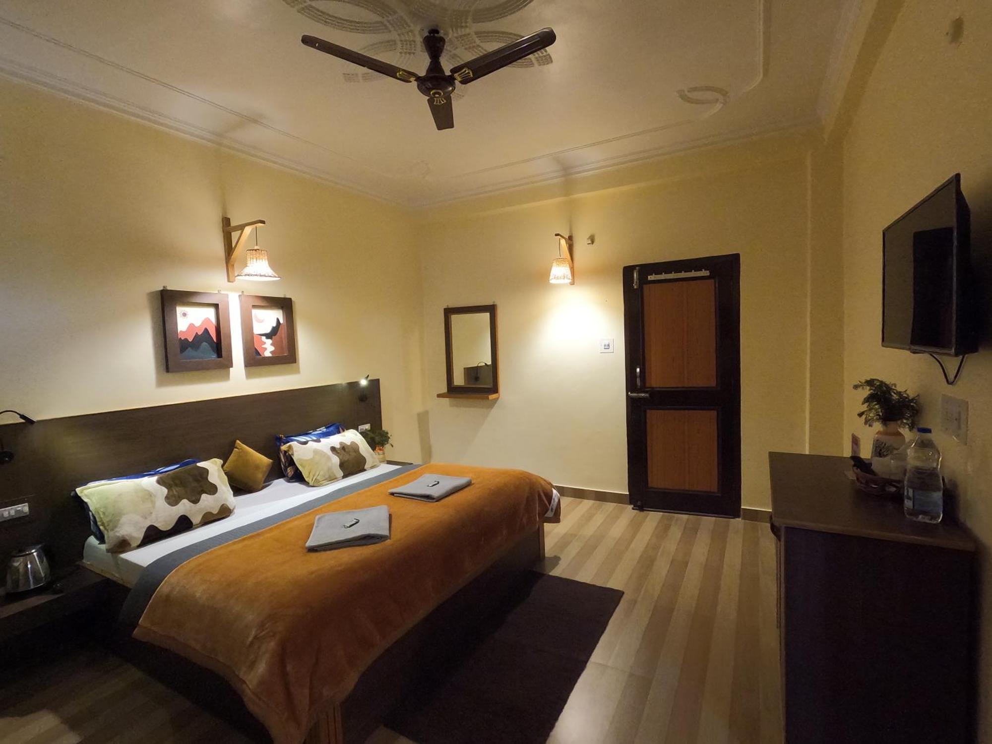 The Royal Orchard Kasol Exterior foto