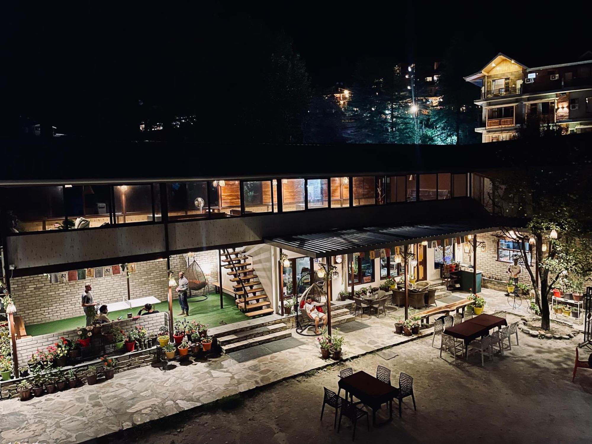 The Royal Orchard Kasol Exterior foto